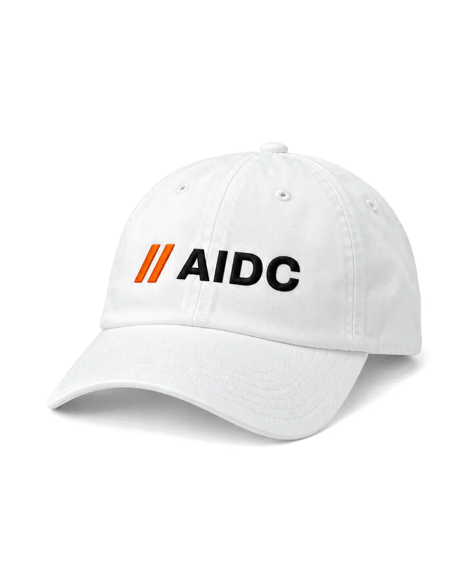 AIDC 经典棒球帽 · 正面